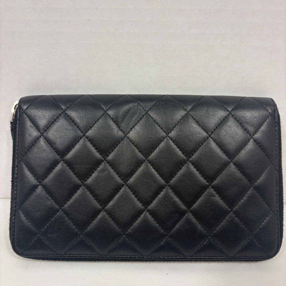 Chanel WOC Wallet On Chain Black Quilted Lambskin Silver CC Logo Zip Around - Picture 2 of 16